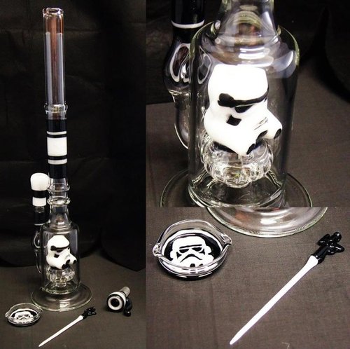 stormtrooper_bong.jpg